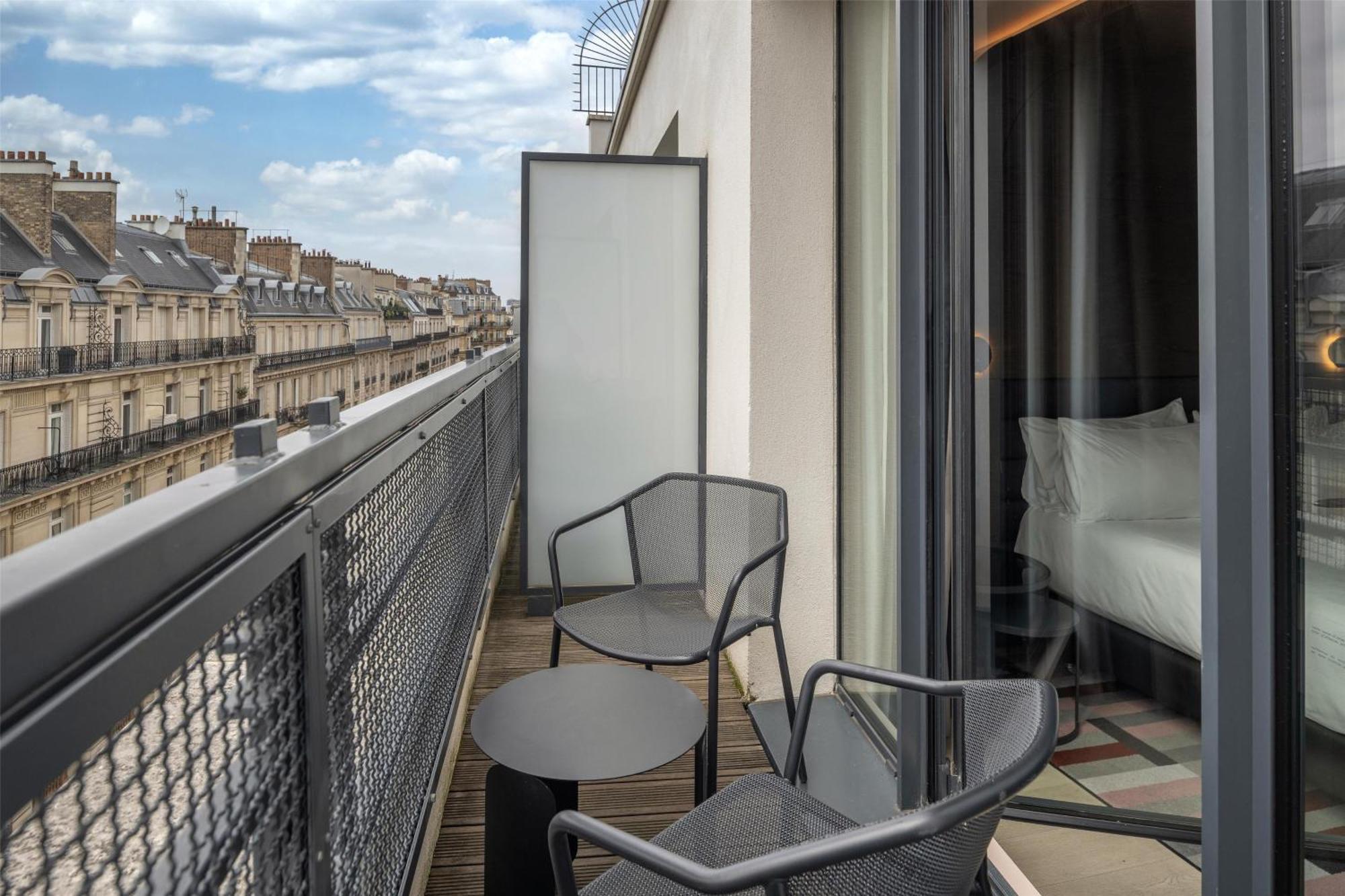 Premium King Room with Terrace,1677921011:JPEG